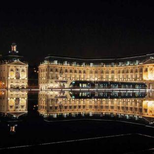 Le célèbre miroir d'eau